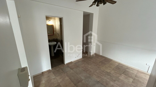 Venta Depatramento 2 Ambientes Ramos Mejía Centro.