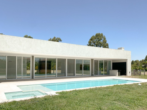 Imagen 13 de 14 de Venta De Casa A Estrenar Minimalista, En Valdevez Canning