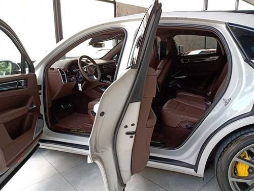 Porsche Cayenne 4.0 V8 E-HYBRID TURBO S COUPÉ AWD TIPTRONIC S
