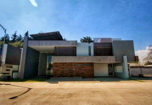 Casa Nueva En Venta En Hacienda San Antonio, Metepec, Estado De Mexico