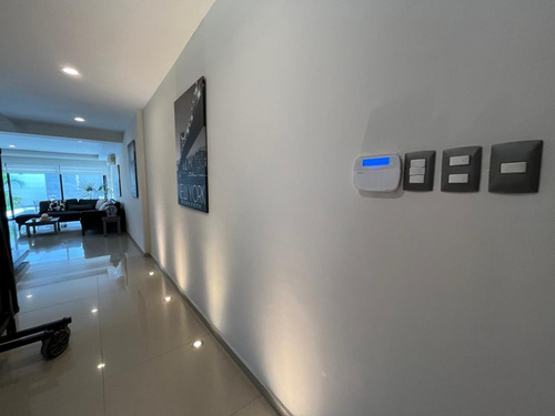 Casa En Venta En Costa De Oro, 4 Recámaras Cada Una Con Baño, Una De Ellas En Planta Baja, Alberca Y Jardín En Boca Del Río, Veracruz