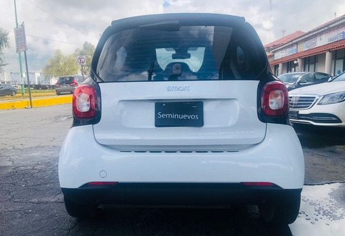 Imagen 4 de 12 de Smart Fortwo 2017 8.9l Prime Turbo . At