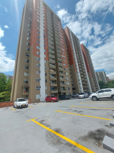 Imagen 1 de 14 de Venta De Apartamento Sector Loma De Los Bernal