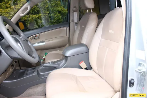 Toyota Fortuner 2.7 SR5 4x2 AT