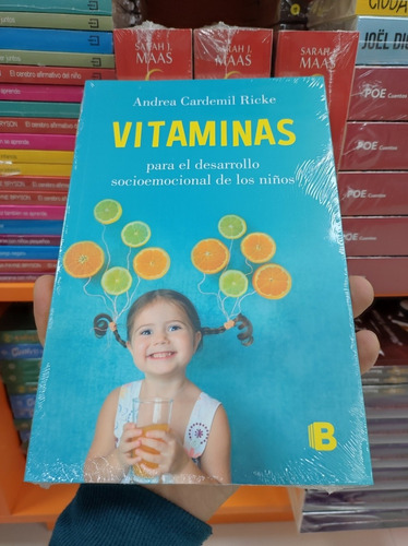 Libro Vitaminas - Andrea Cardemil