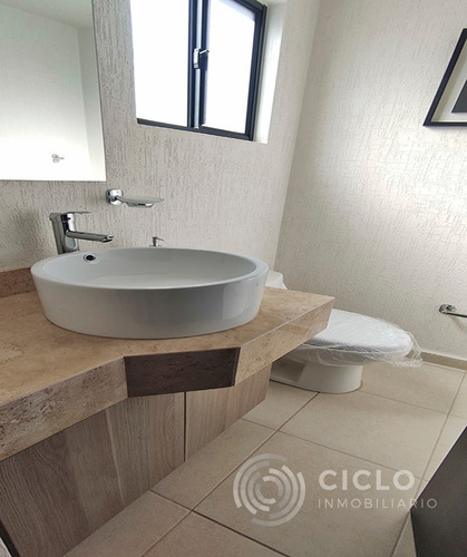 Imagen 3 de 13 de Casa En Venta Queretaro
