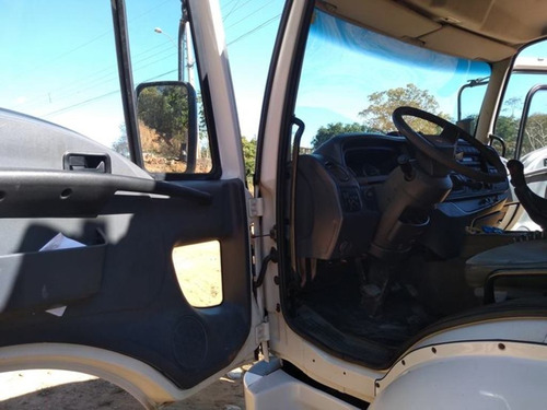Ford Cargo 1319 Toco 4x2 Ano 2013 Gaiola De Boi.
