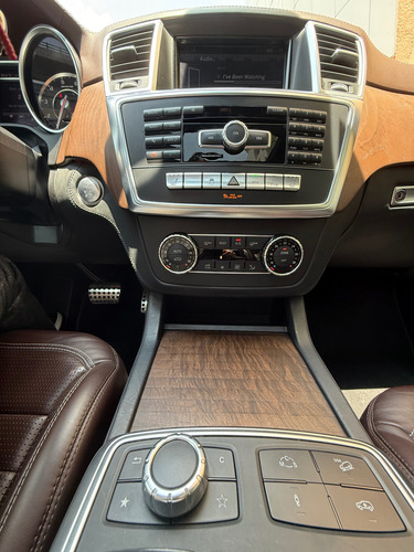 Mercedes-Benz Clase M 5.5l Ml 63 Amg Mt