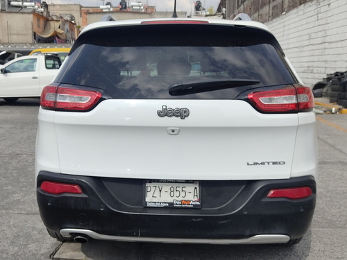 Imagen 5 de 12 de Jeep Cherokee 2014 2.4 Limited Premium Plus