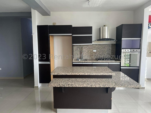 Sp Apartamento Con Vigilancia Privada En Alquiler Agua Viva Cabudare Lara, Venezuela. 102 M²