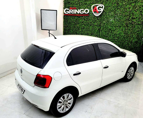 Imagen 8 de 17 de Volkswagen Gol Trend 2016 1.6 Highline 101cv