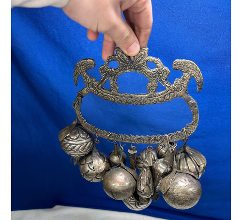 Antiguo Balangandan En Metal (Usado)