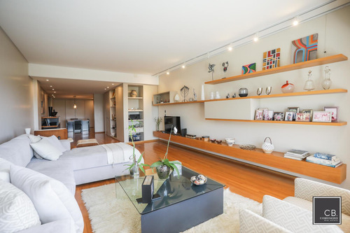 Venta De Piso Av Del Libertador