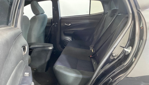 Imagem 9 de 15 de 130740 - Toyota Yaris 2019 Com Garantia