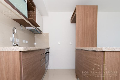 Roosevelt, Dormitorio, Baño, A Estrenar, Piso Alto! Unidad Sin Garage