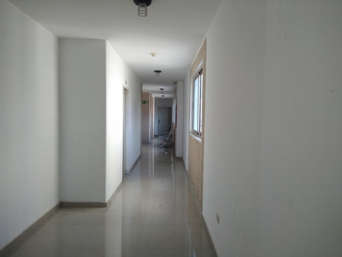 Imagen 2 de 14 de Oficinas En Venta La Arboleda Fm*