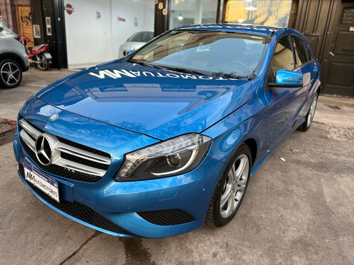 Mercedes-Benz Clase A 1.6 A 200 Urban B.efficiency 156cv