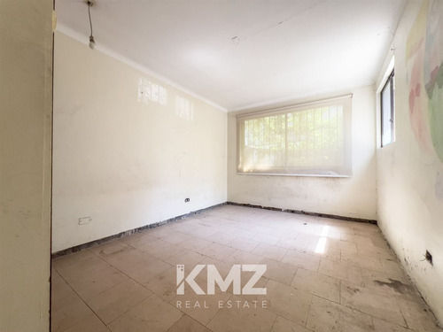 Casa Comercial En Venta En Sitio De 170 M2 En Ñuñoa Tobalaba