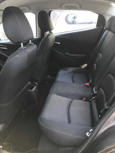 Mazda 2 Sport