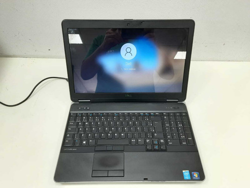 Imagem 3 de 10 de Notebook Dell I7 8gb Ram Amd Radeon 2gb Gamer Ssd Detalhe Nf