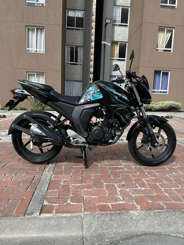 Fz 2.0 Negro Azul Full Inyeccion 