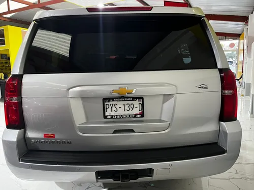 Chevrolet Suburban 5.4 Lt Piel Blanca At
