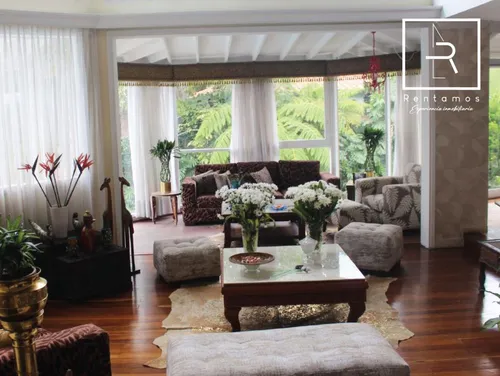 Casa En Arriendo En Loma Del Chocho. Cod A10810
