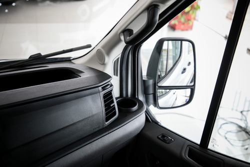 Imagen 17 de 20 de Ford Transit Minibus Panther 2.0 L Automatico. 17 + 1