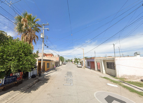 Casa Economica En Venta Gran Oportunidad De Inversión - (remate) Luis Quintero 631, Fidel Velázquez, 35025 Gómez Palacio, Dgo.