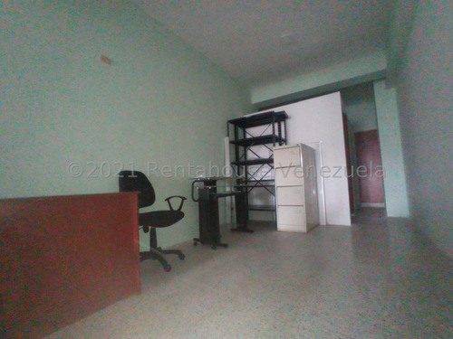 Imagen 16 de 17 de Local Comercial En Venta En Maracay Zona Centro 22-14148 Jcm