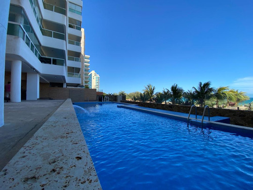 Se Vende Apartamento 186m² 4h/4b/2e Playa Moreno - Pampatar