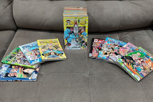 Coleção Lote One Piece, Mangá - 7 Edições (Usado)