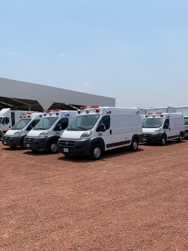 Imagen 3 de 14 de Ram 2500 Promaster Modelos 2016 Ambulancia De Traslado Tipo1