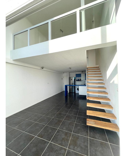Arriendo Espectacular. Loft Estilo Duplex Con Vista Al Mar