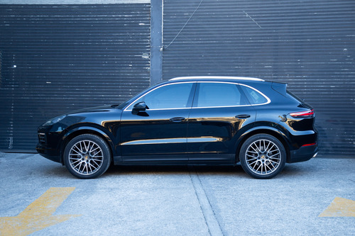 Porsche Cayenne 2022