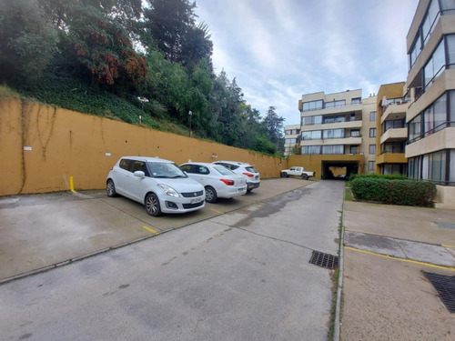 Depto En Centro De Reñaca, A 4 Cdas. De La Playa, Amoblado