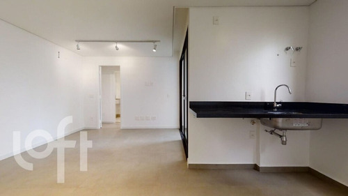 Imagem 16 de 22 de Apartamento - Ap00837 - 69336182