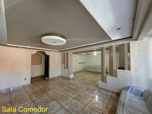 Casa 262m2 / 3r / 3.5b / 3a