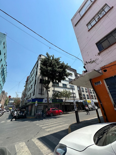 De Vende Edificio En El Centro  Uso Mixto Para Remodelar