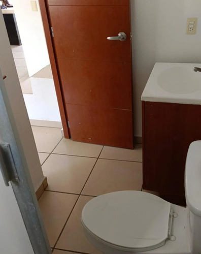 Casa En Venta, Parque Arrayanes, Guadalajara, Rh*