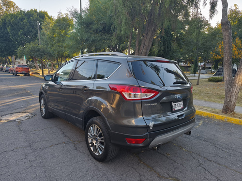 Ford Escape 2.5 Trend Advance At
