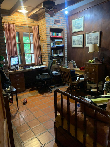 Imagen 12 de 14 de Casa Con Gran Parque Pileta Y Cancha De Tenis Quincho Juegos