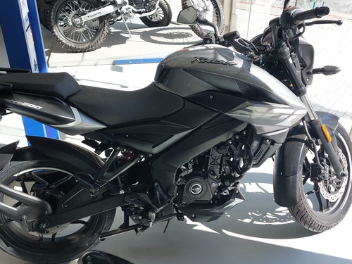 Imagen 3 de 6 de Bajaj Rouser Ns 200