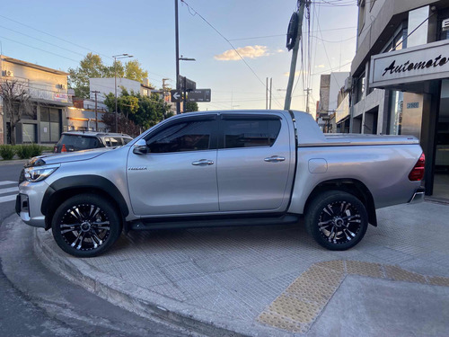 Toyota Hilux 2.8 Cd Srx 177cv 4x2 At