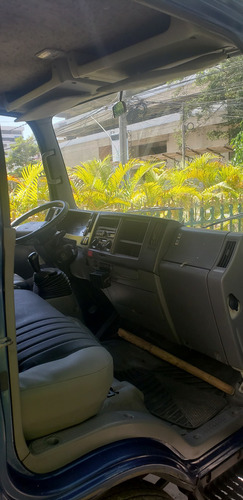 Camion Nhr Alpha Motor 3000 Con Furgon Refigerado Y Manpara