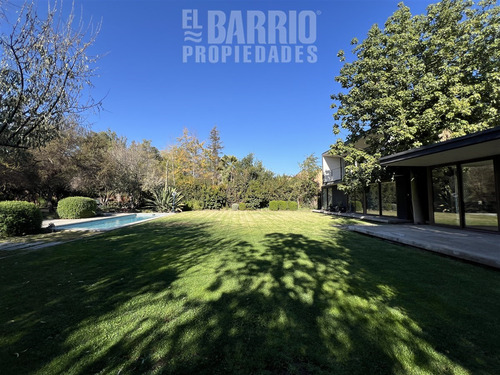 Casa En Venta De 4 Dorm. En Piedra Roja Chicureo