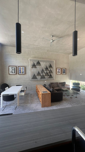 Casa En Venta A Unas Cuadras Del Parque De La Plancha Merida Yucatan