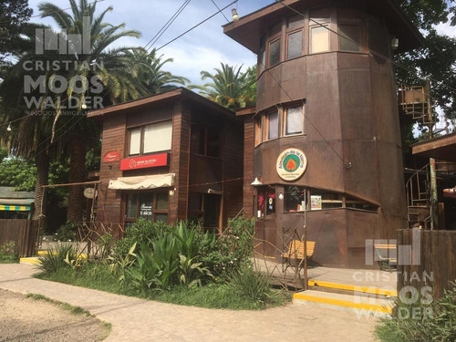 Imagen 14 de 17 de Local Gastronómico Paseo Mendoza - Ingeniero Maschwitz - Cristian Mooswalder Negocios Inmobiliarios