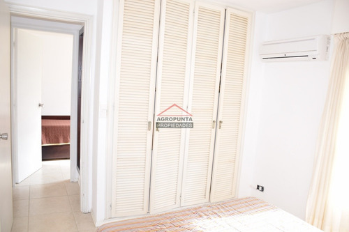Apartamento 2 Dormitorios 2 Baños * Península- Ref: 5286