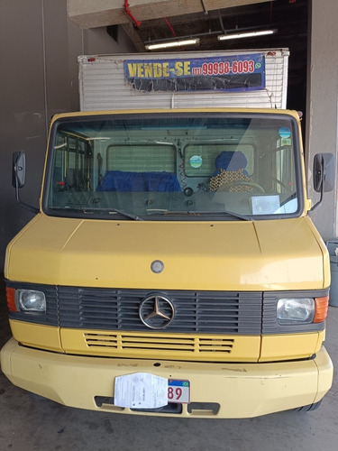 Imagem 25 de 25 de Caminhao Mb 710 Plus 2012